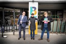 Barentssekretariatets leder Lars Georg Fordal (t.v), utenriksminister Ine Eriksen Søreide og ungdomspolitiker Martin Gamst Johnsen. FOTO: Ksenia Novikova